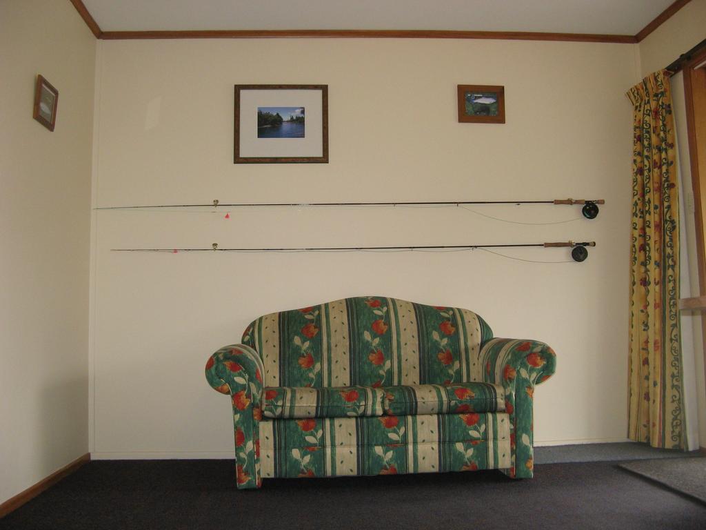 Tongariro River Motel Turangi Exteriör bild